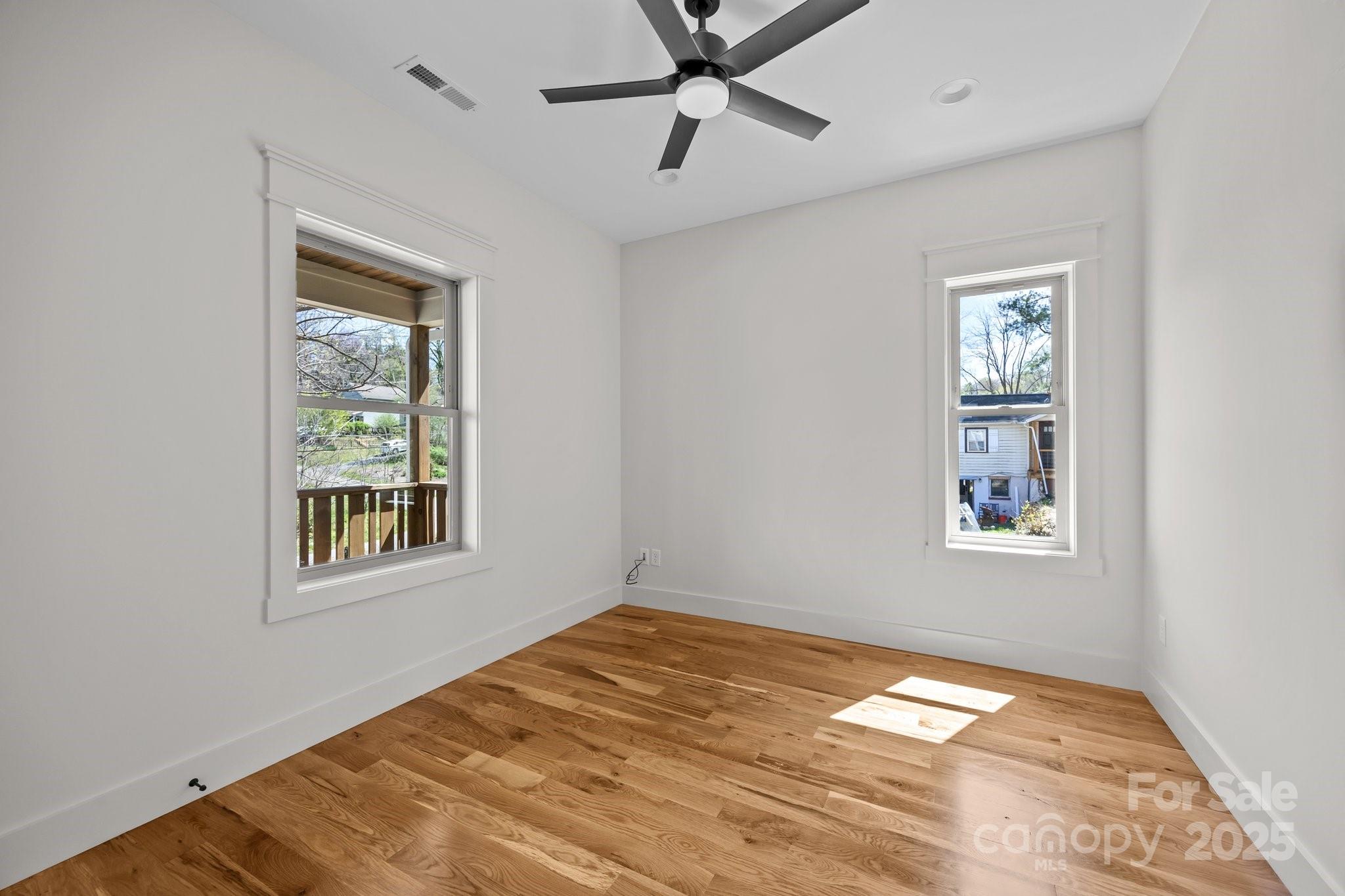93 Glendale Avenue — Asheville