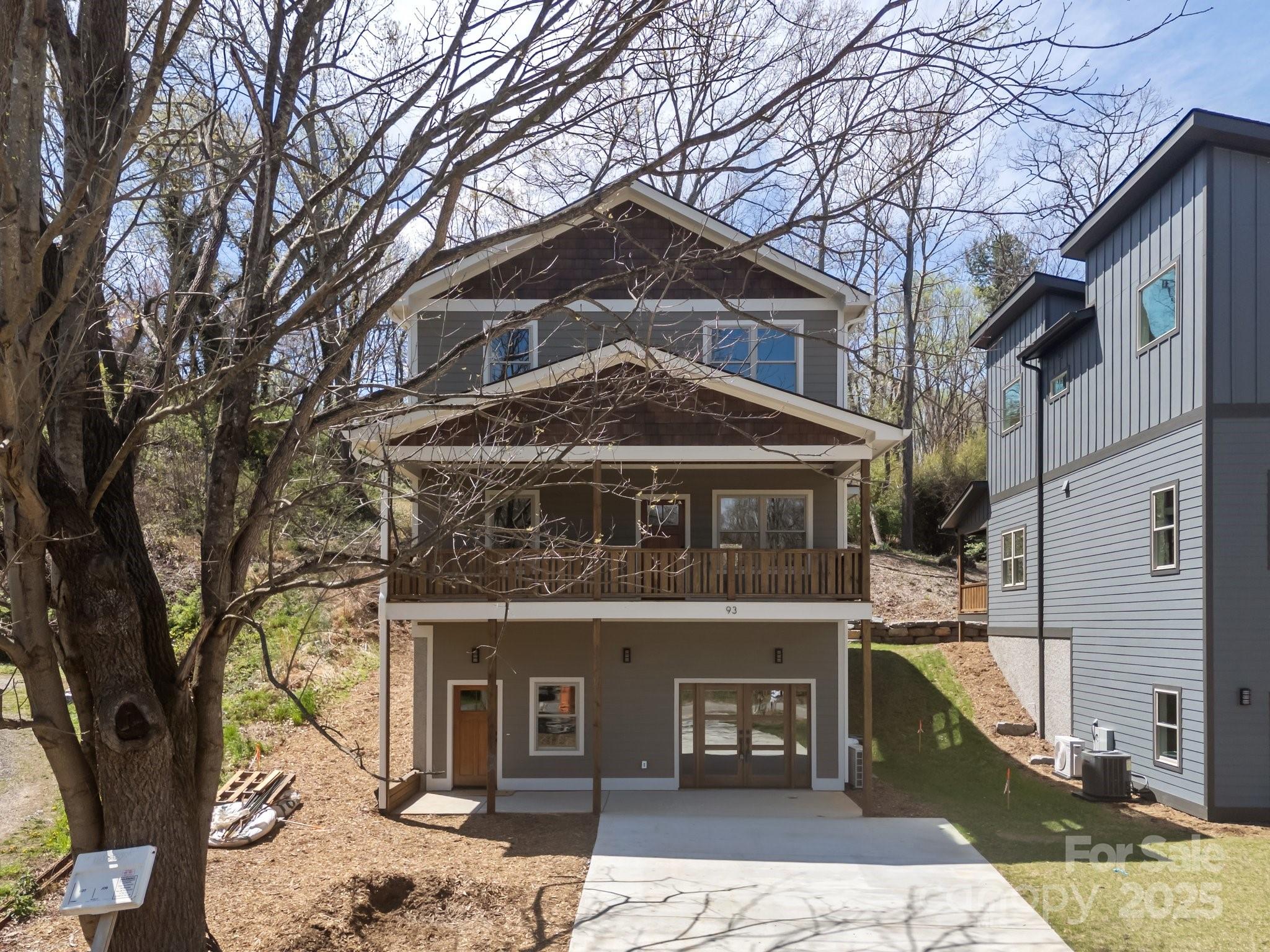 93 Glendale Avenue — Asheville