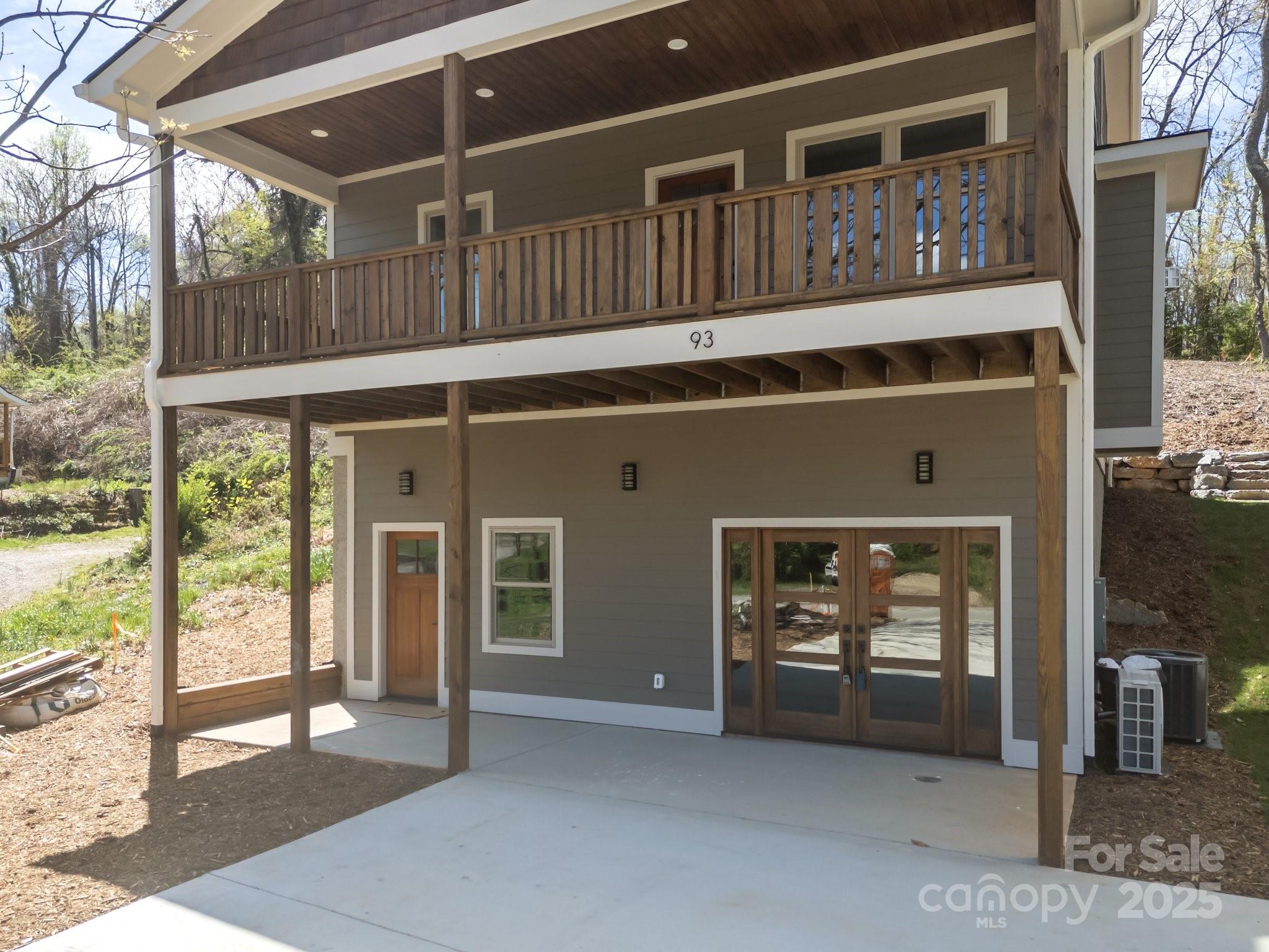 93 Glendale Avenue — Asheville
