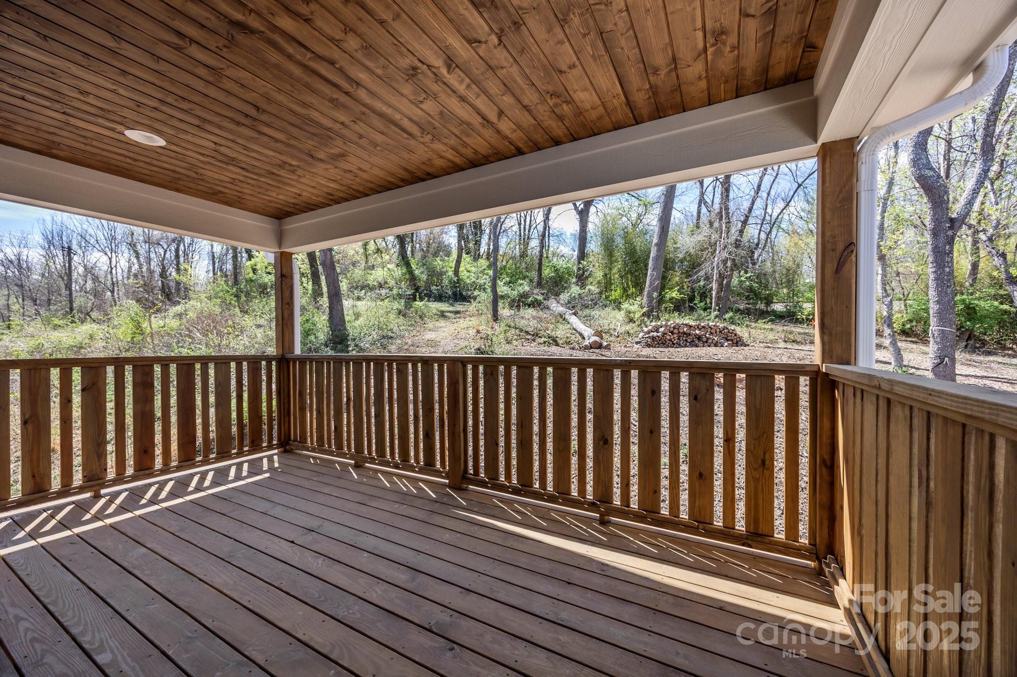 93 Glendale Avenue — Asheville