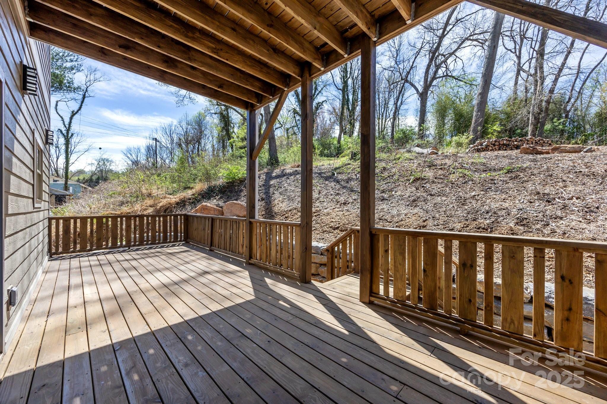 93 Glendale Avenue — Asheville