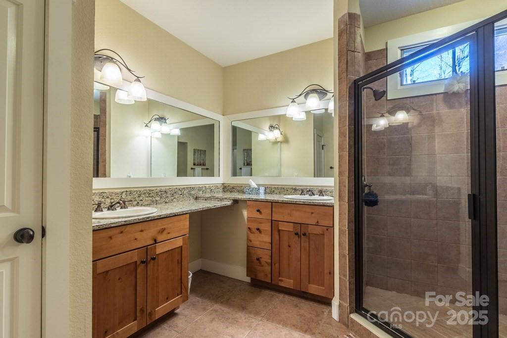 31 Whispering Falls Court #73 — Tuckasegee