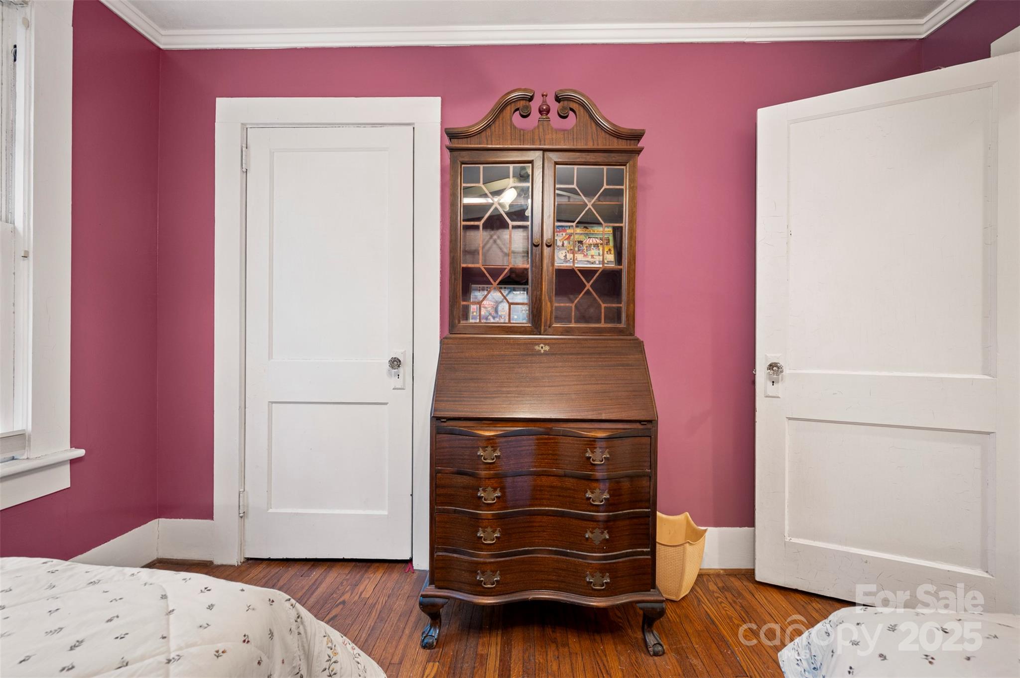 45 Pine Crest Lane — Tryon