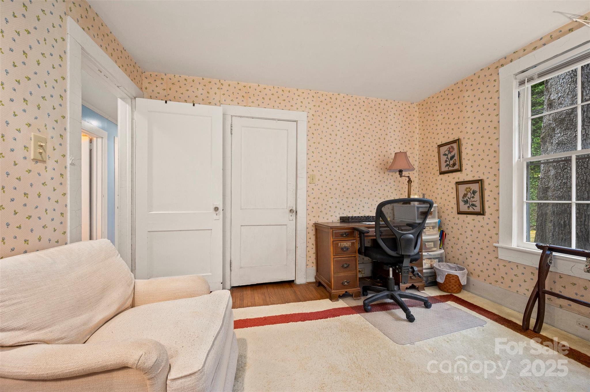 45 Pine Crest Lane — Tryon
