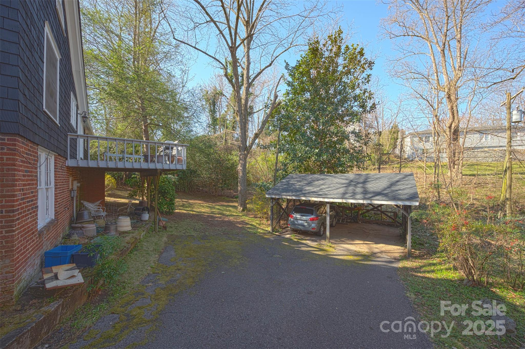 45 Pine Crest Lane — Tryon