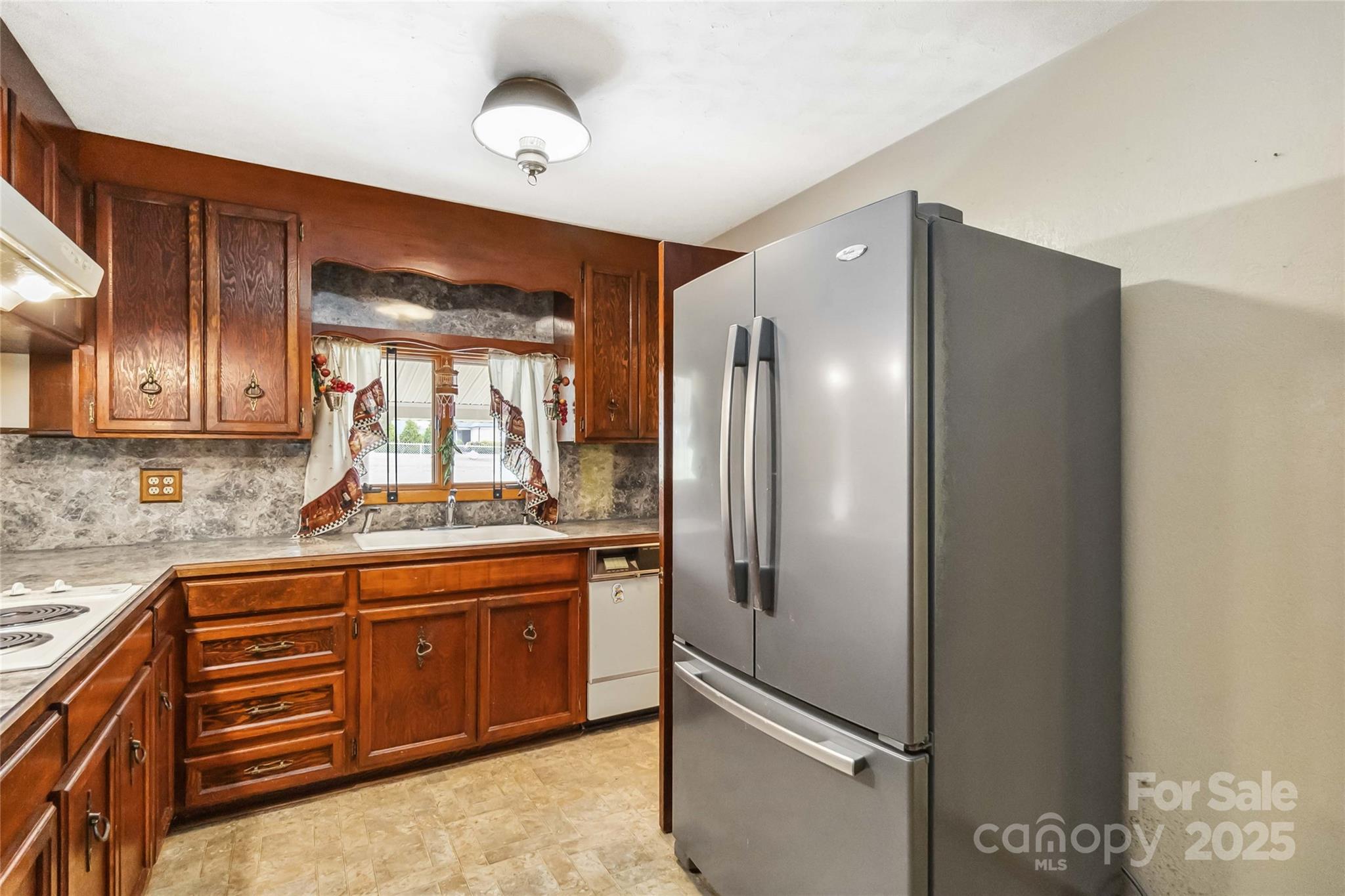 5643 Twinkle Drive — Concord