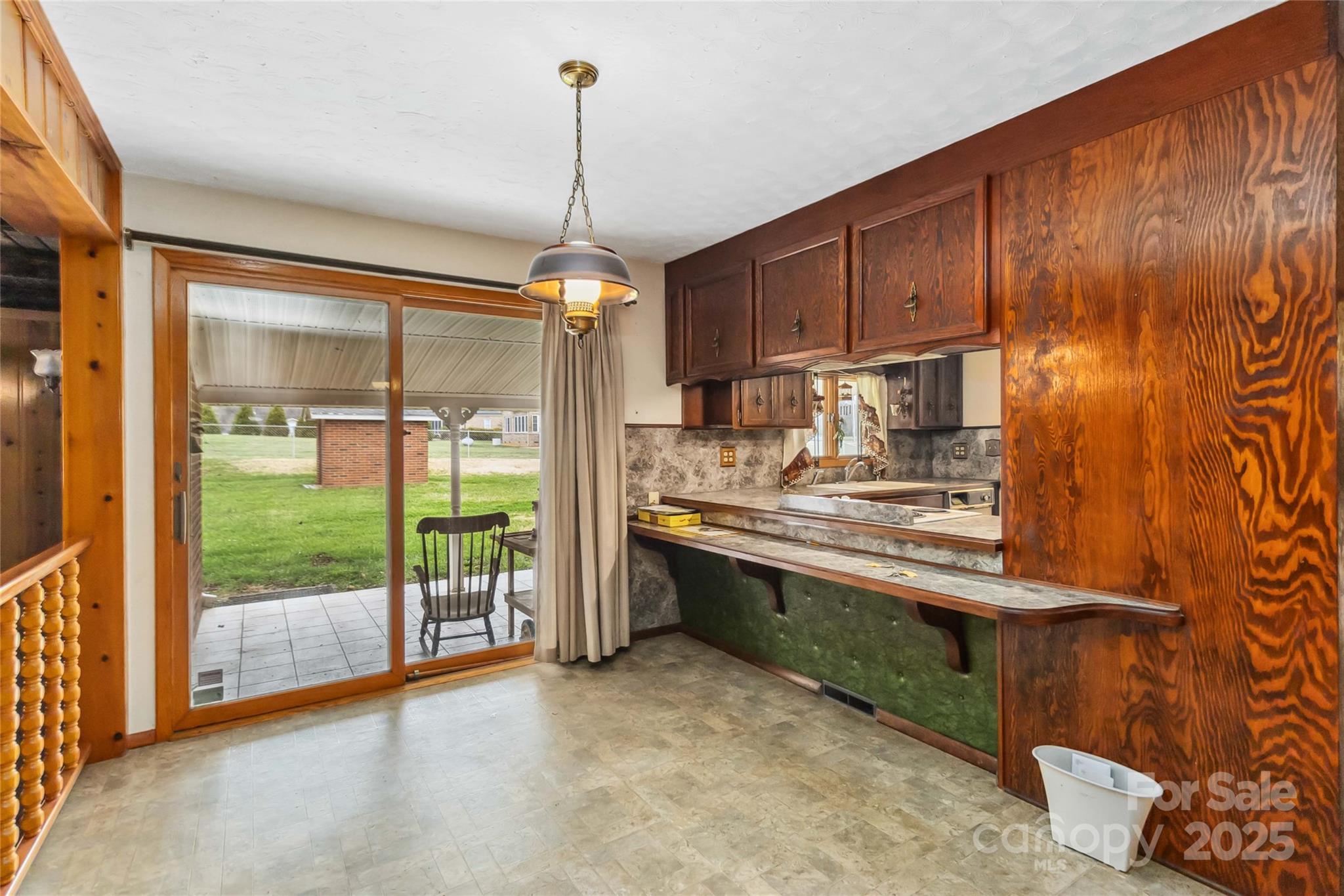 5643 Twinkle Drive — Concord