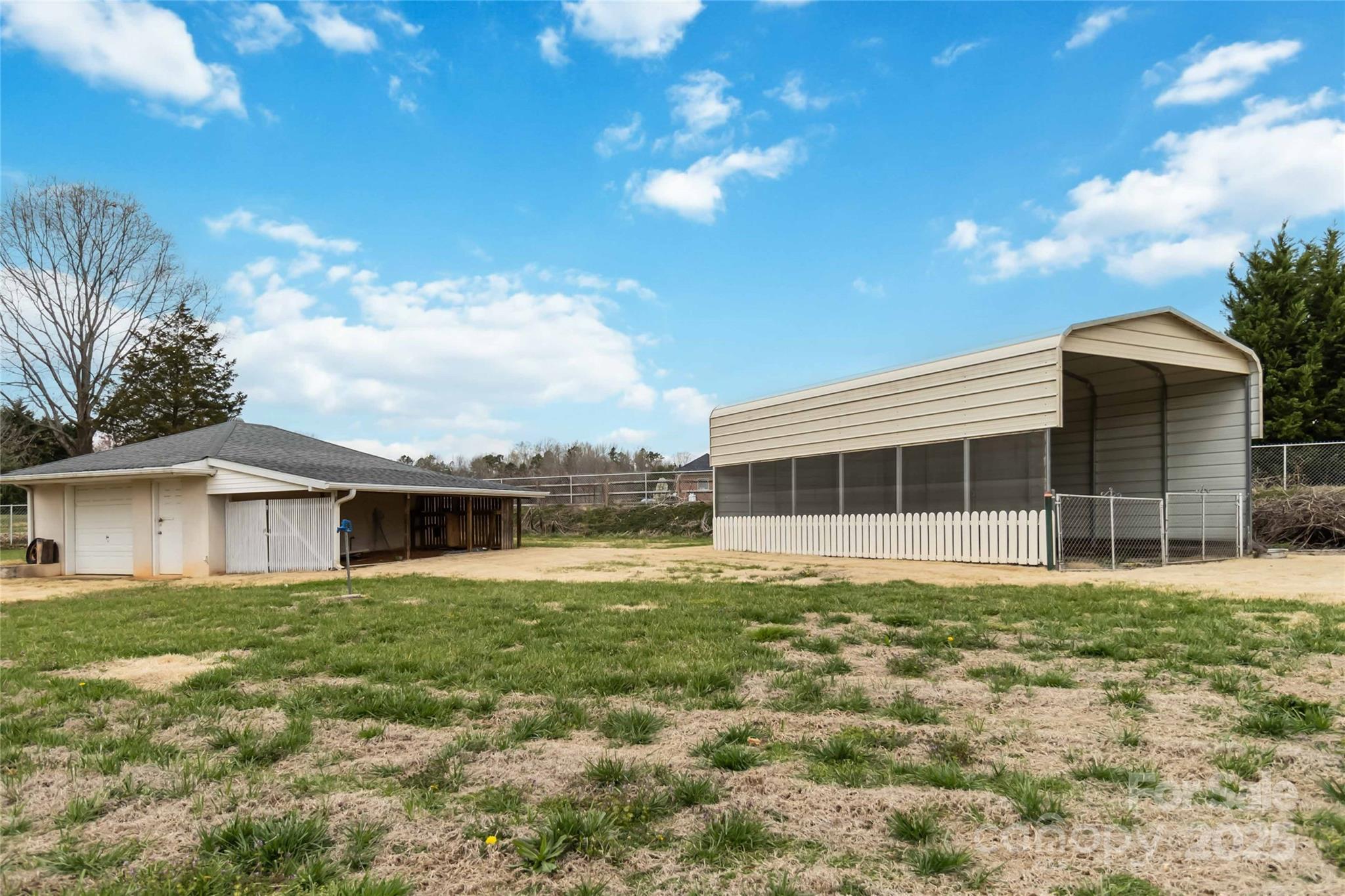 5643 Twinkle Drive — Concord