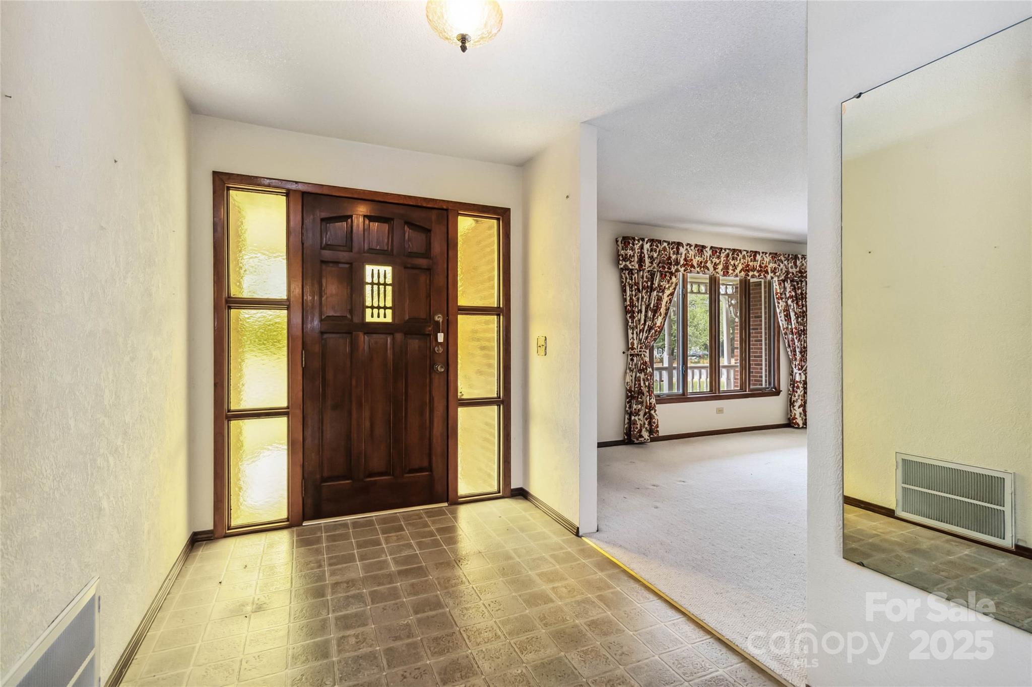 5643 Twinkle Drive — Concord