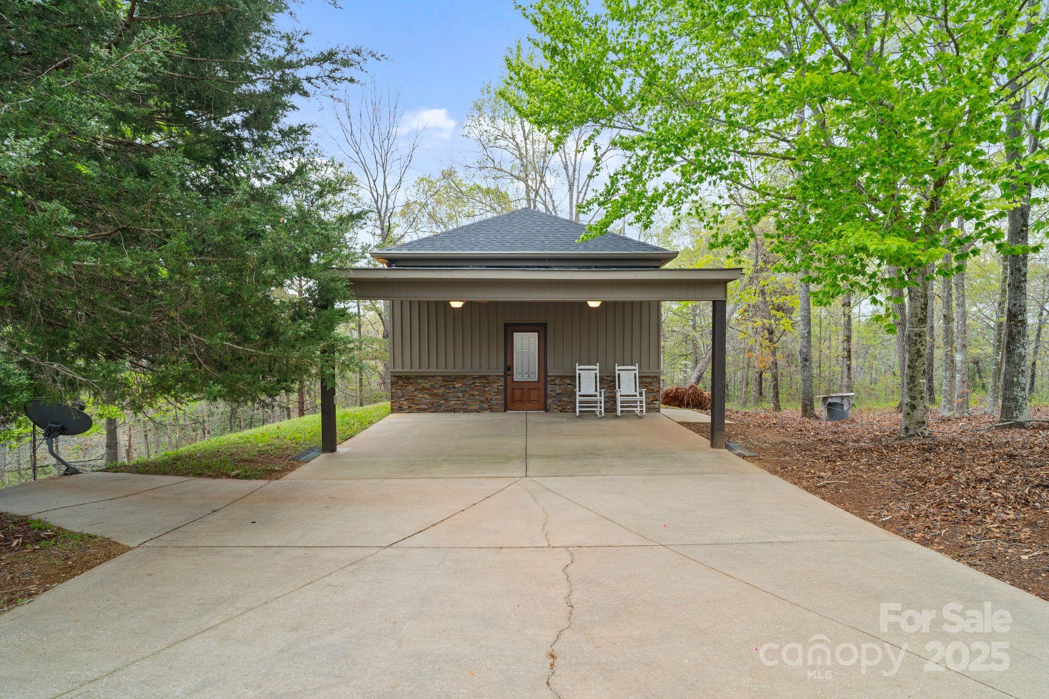 265 Phillip Henderson Road — Rutherfordton
