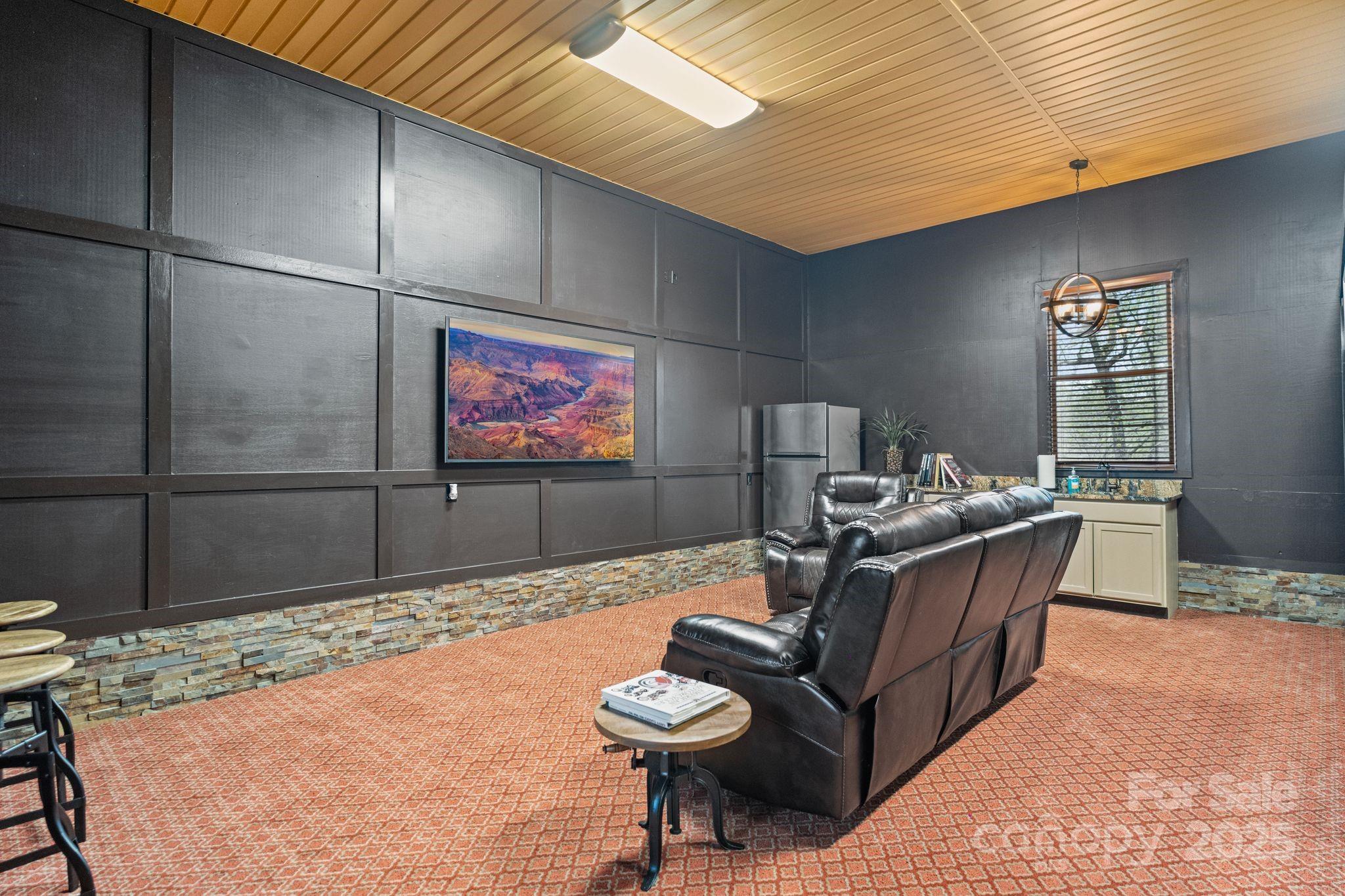 265 Phillip Henderson Road — Rutherfordton