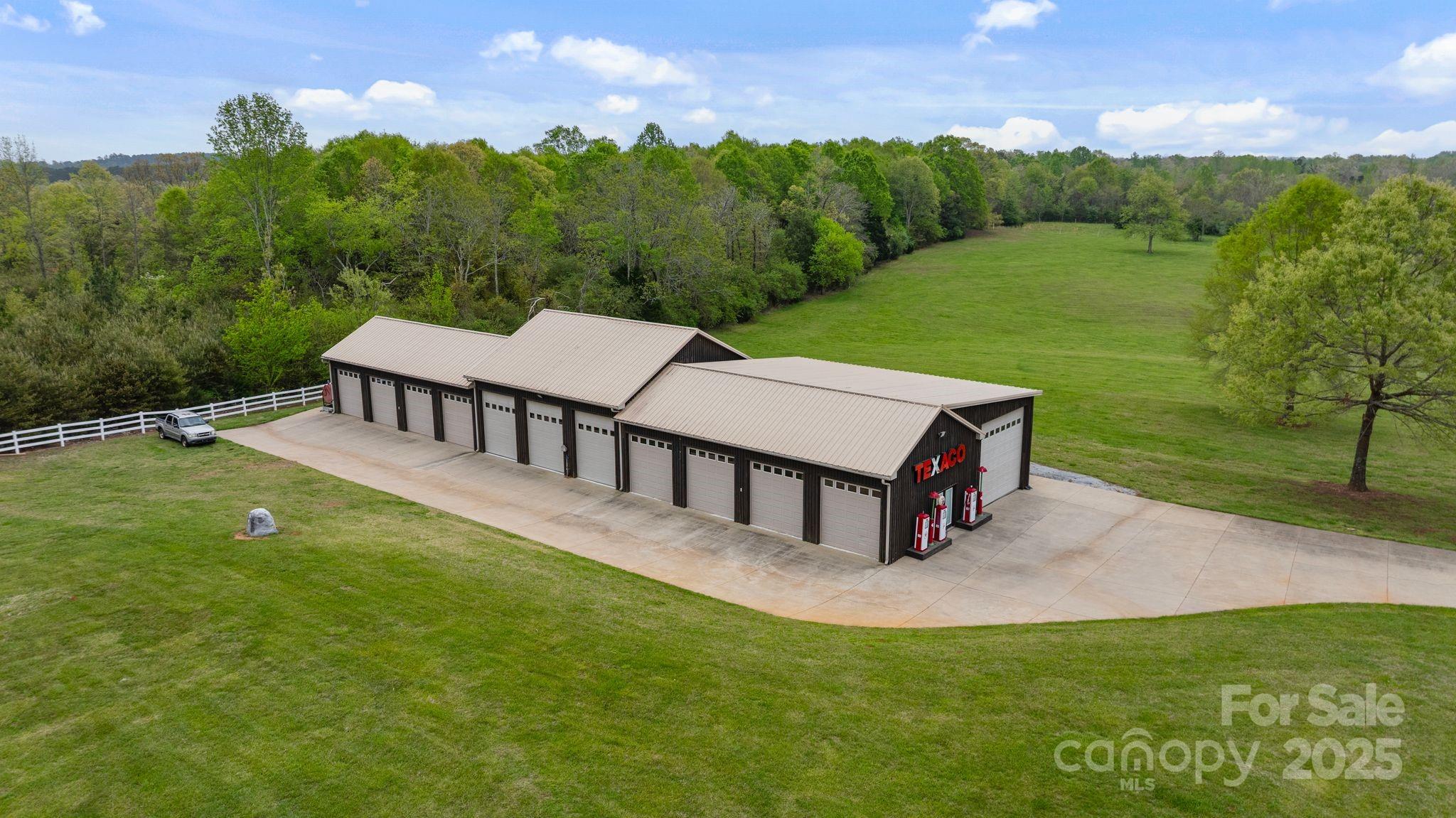 265 Phillip Henderson Road — Rutherfordton