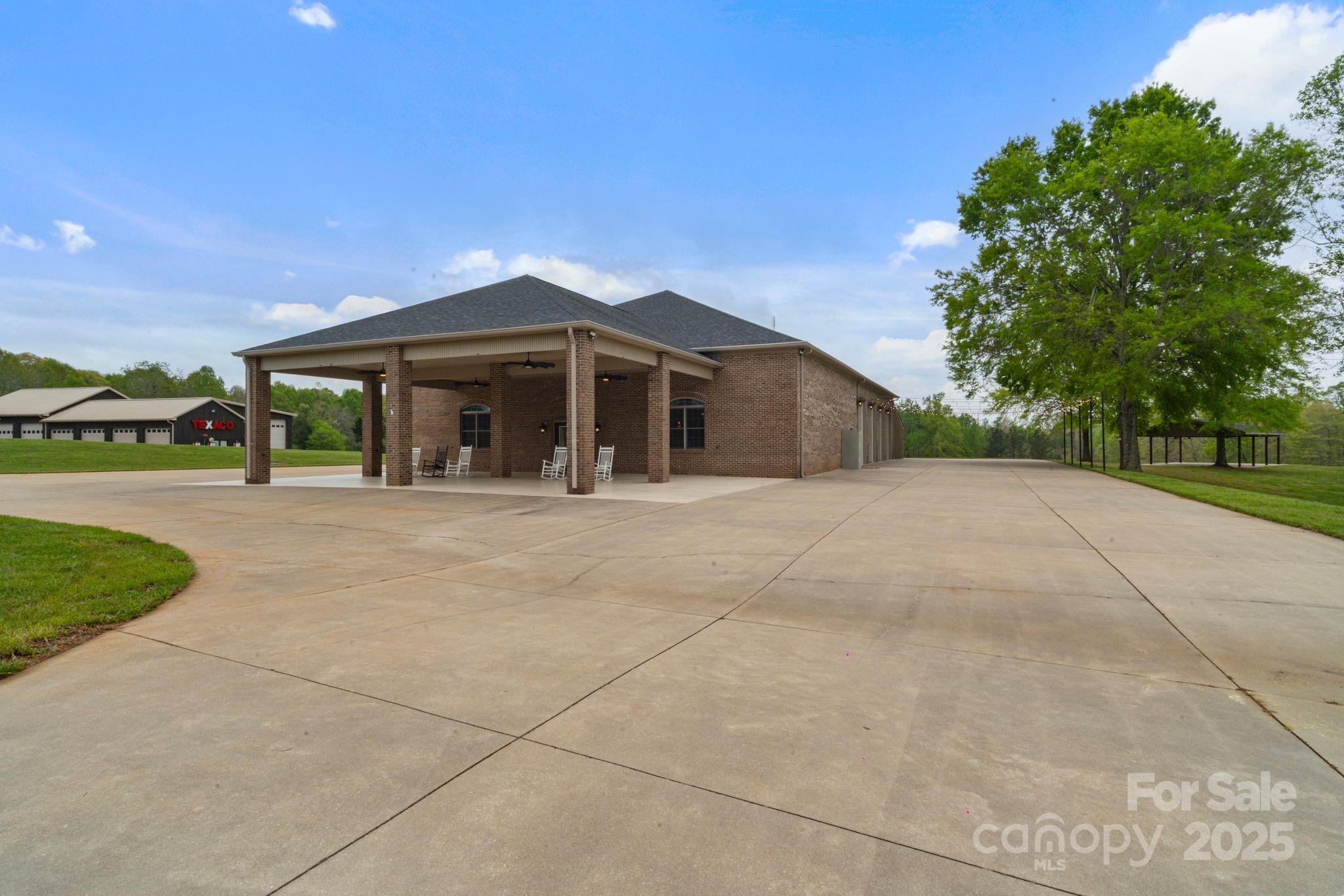265 Phillip Henderson Road — Rutherfordton