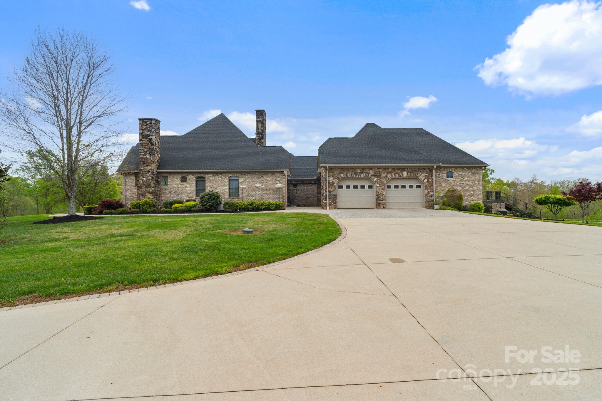 265 Phillip Henderson Road — Rutherfordton