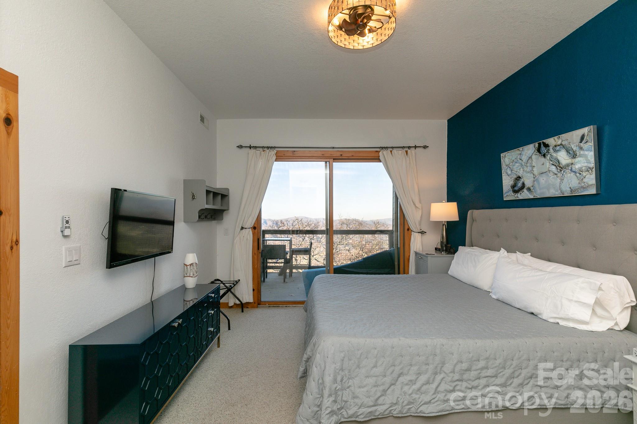 30 Club Villa Court #B/3 — Burnsville