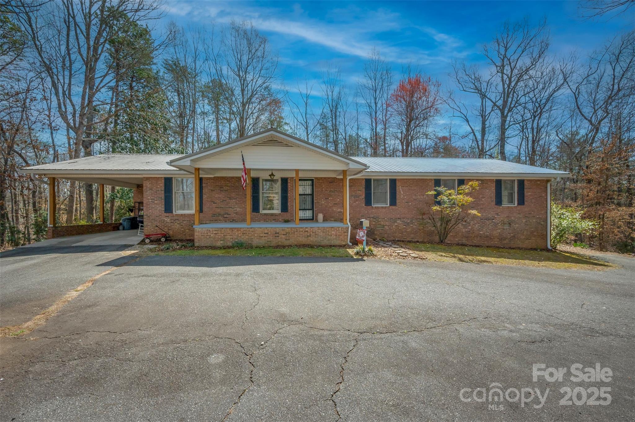 582 County Line Road — Rutherfordton