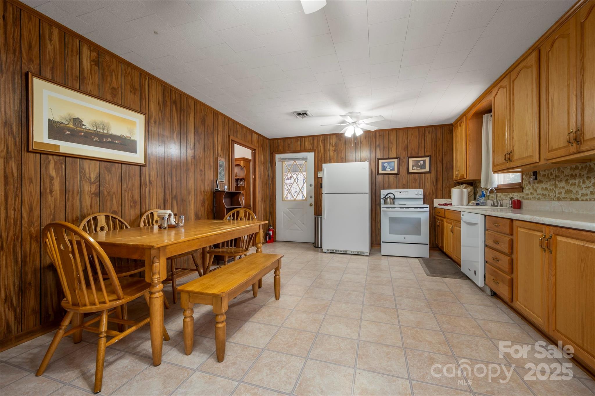 582 County Line Road — Rutherfordton