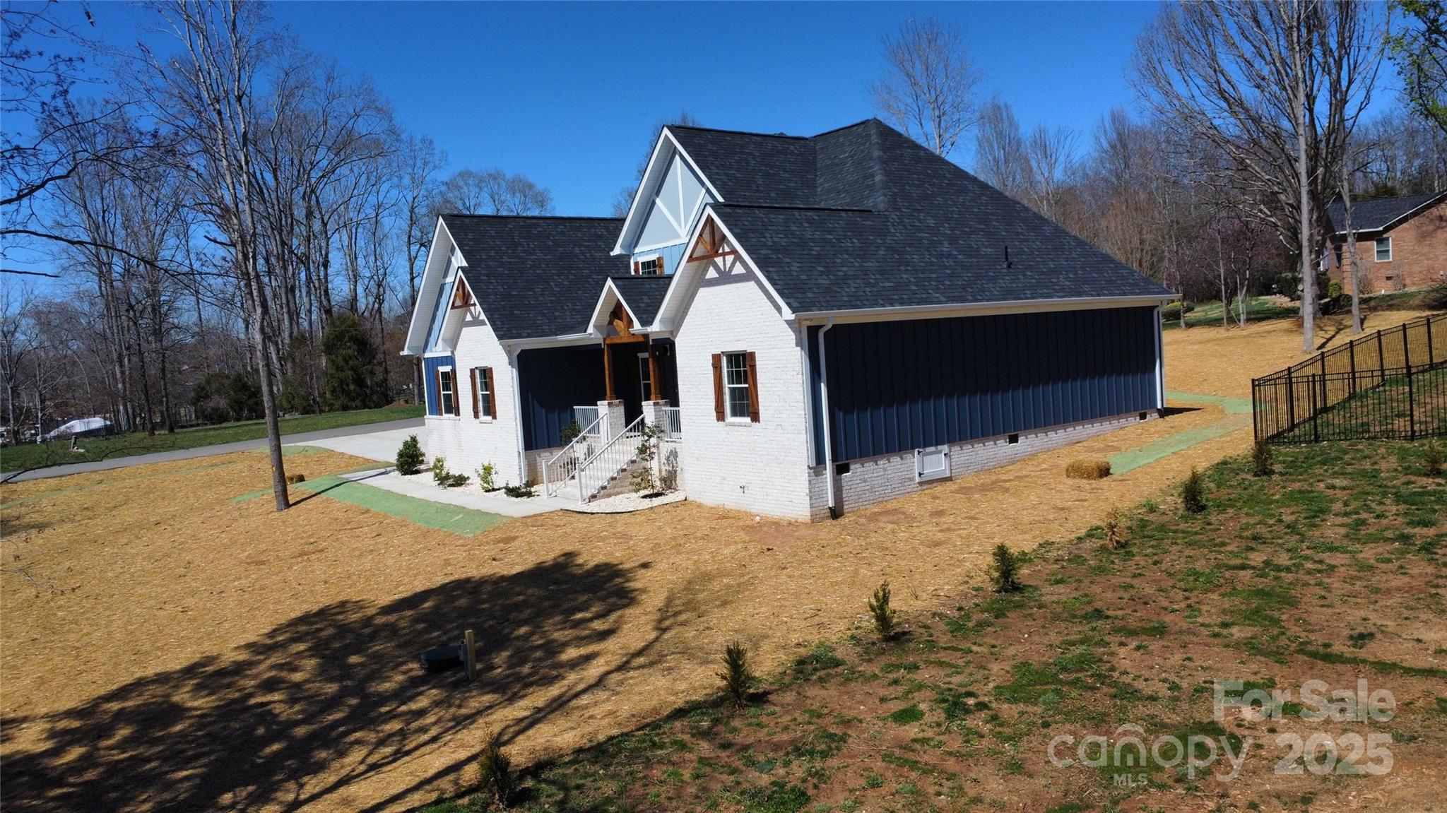 167 Harbor Point Drive — Cherryville