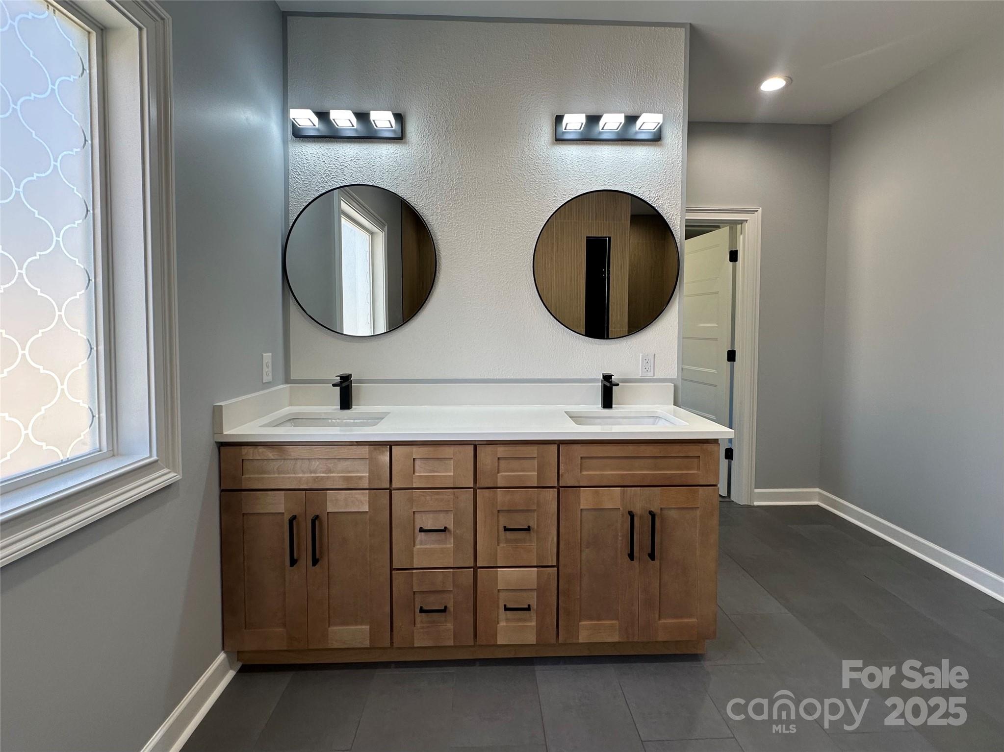 167 Harbor Point Drive — Cherryville