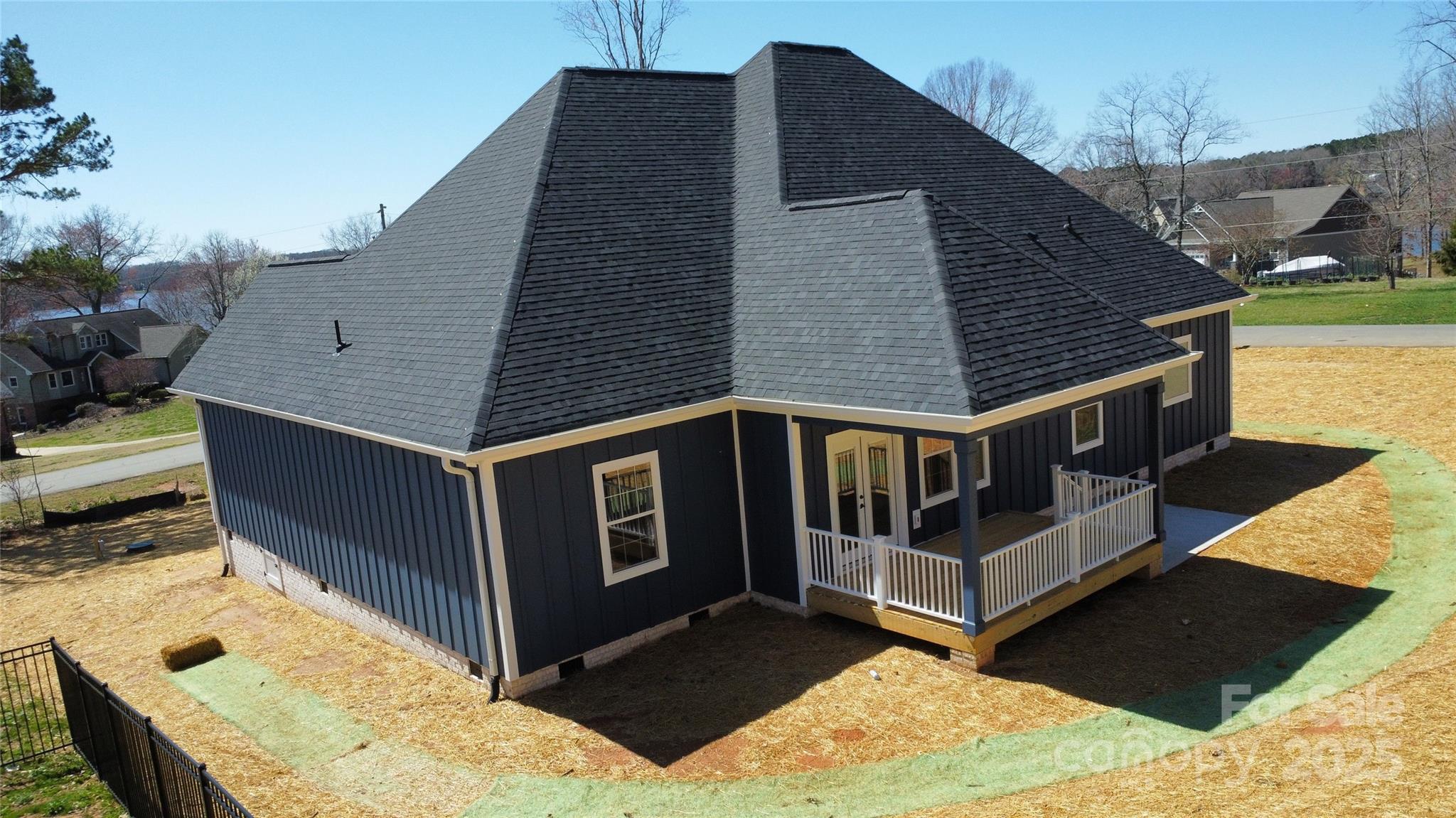 167 Harbor Point Drive — Cherryville