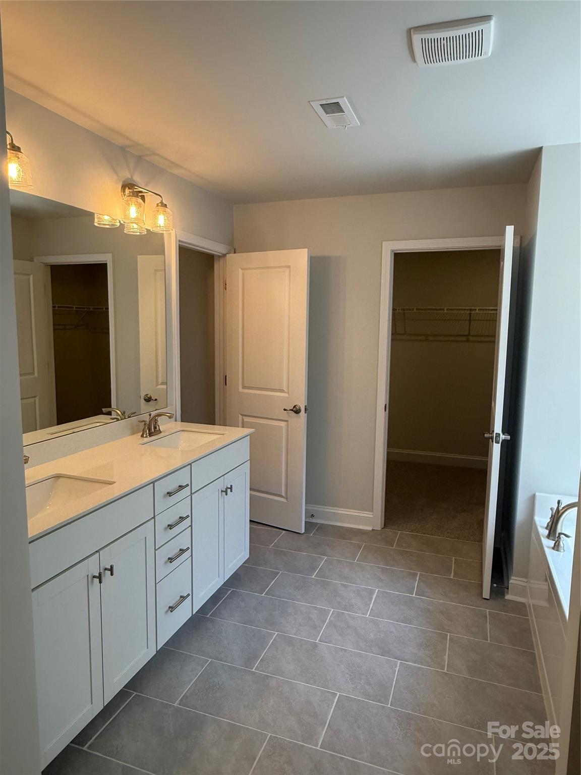 1258 Willow Grove Lane #101 — York