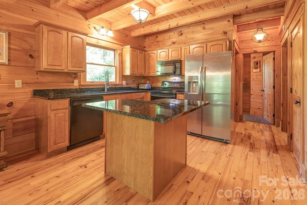 145 Mountain Forest Drive — Union Mills