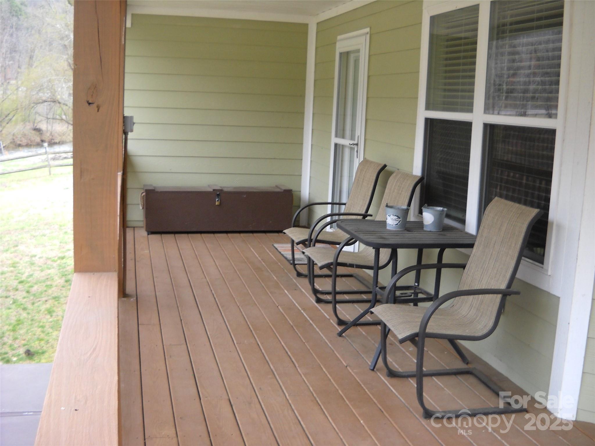 992 Hornet Drive — Whittier