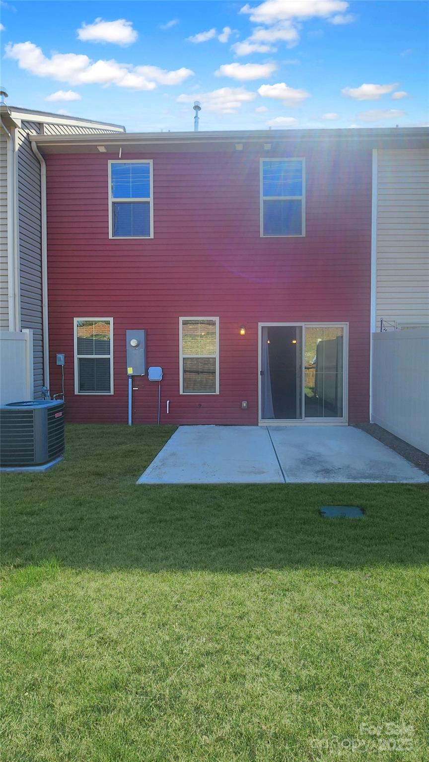 11044 Telegraph Road NW — Concord