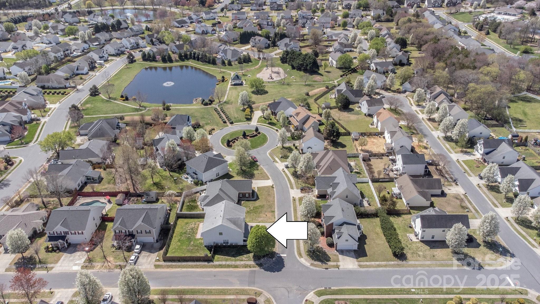 1016 Council Fire Circle — Indian Trail