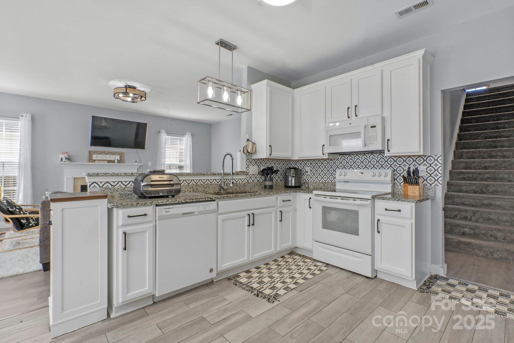 1016 Council Fire Circle — Indian Trail