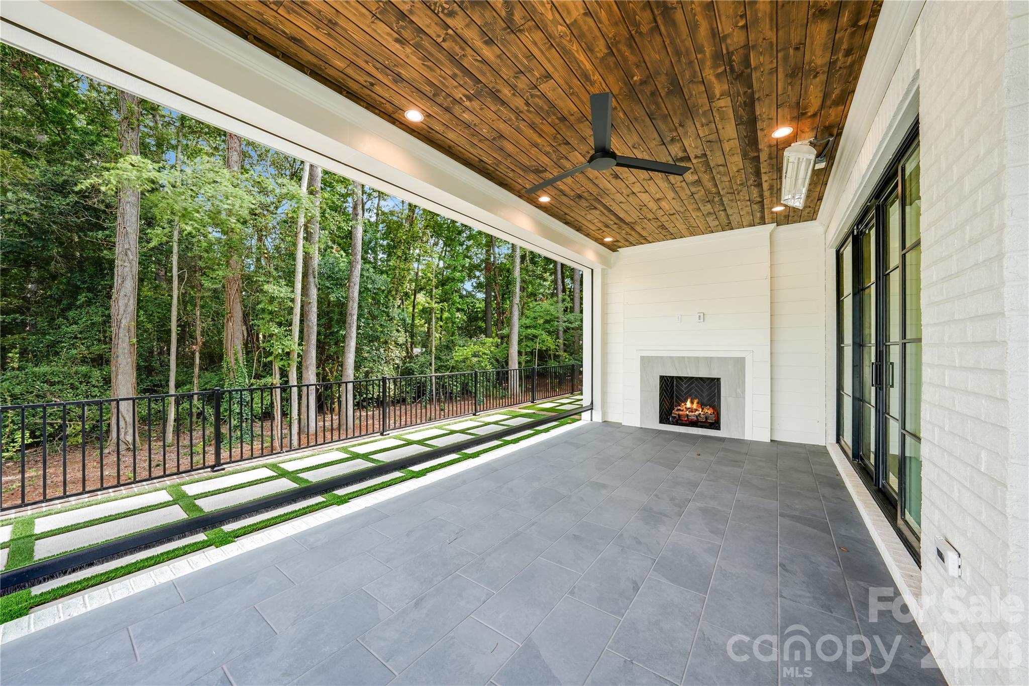3146 Providence Road #1A — Charlotte