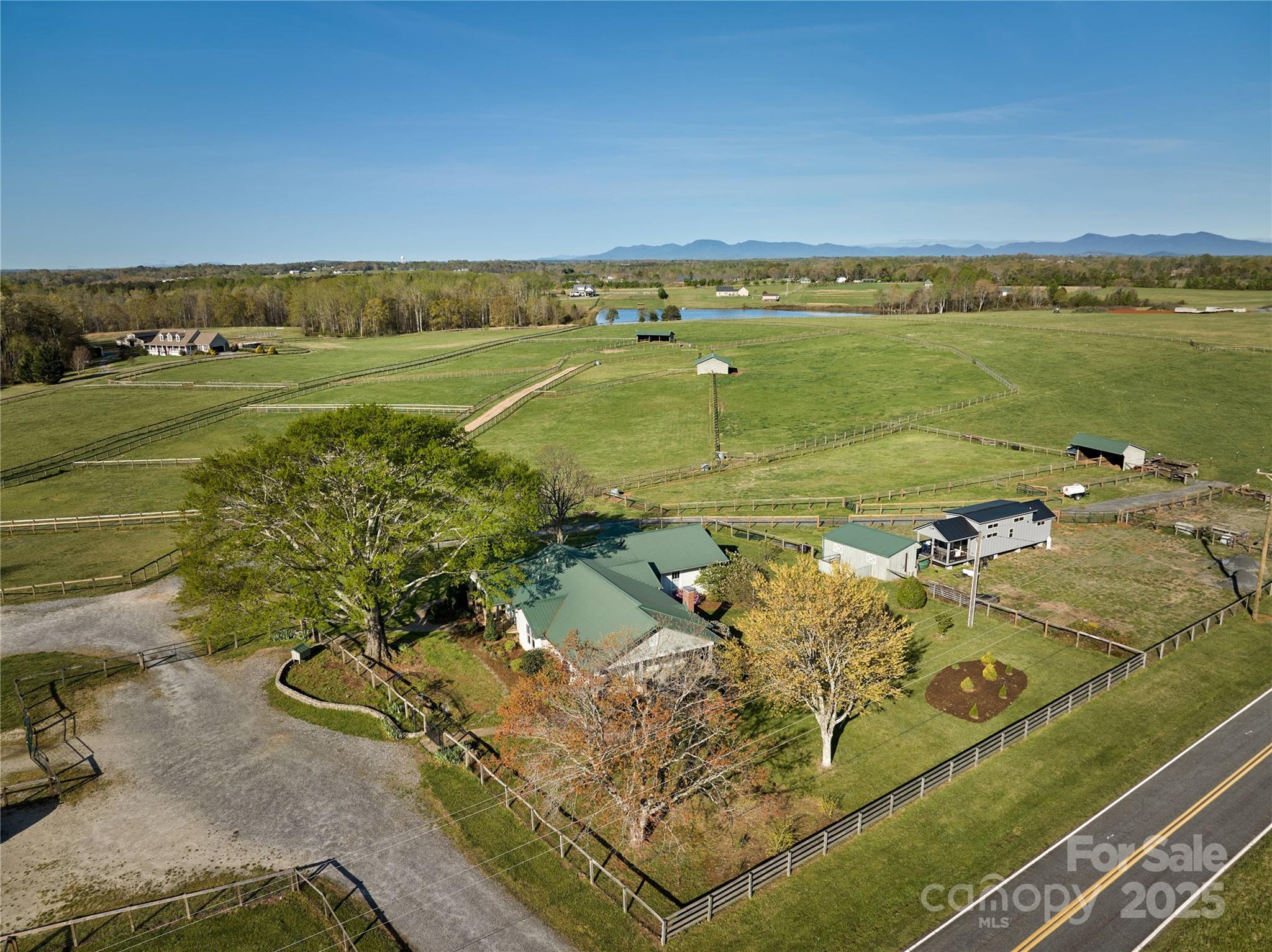 570 Lambs Grill Road — Rutherfordton