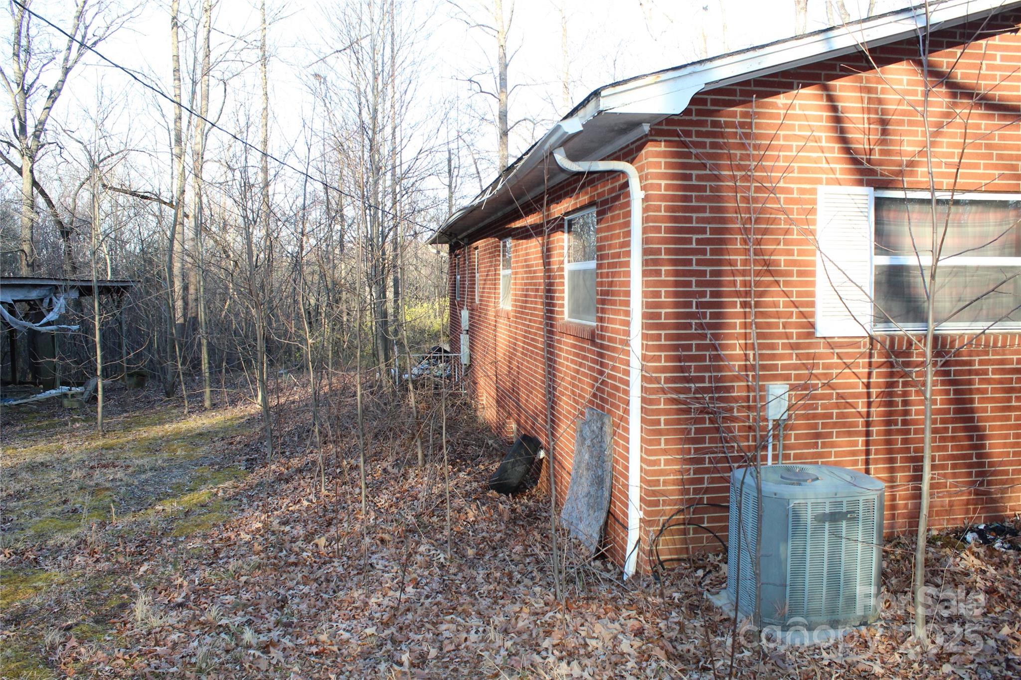3240 Vashti Road — Taylorsville