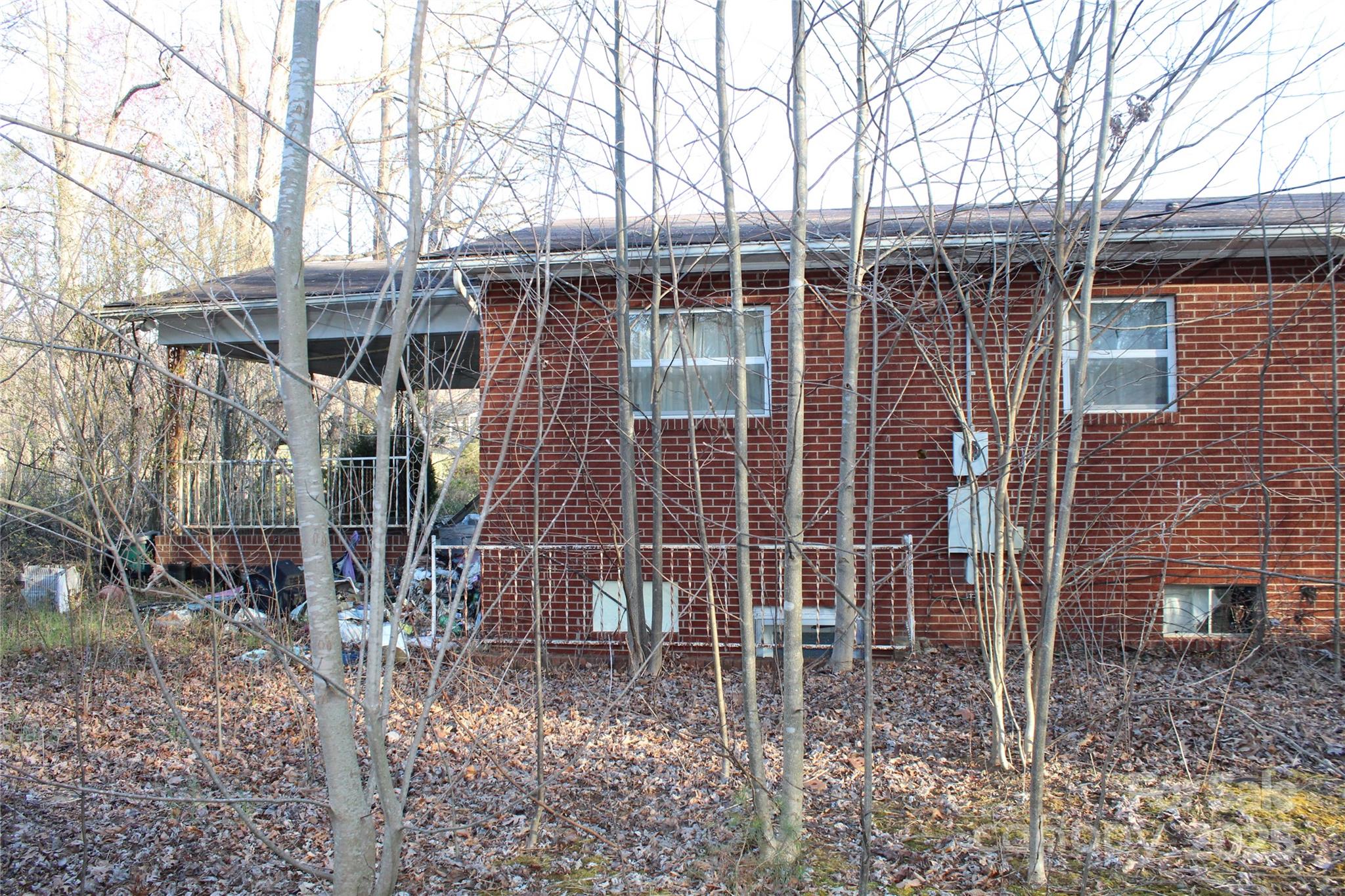 3240 Vashti Road — Taylorsville