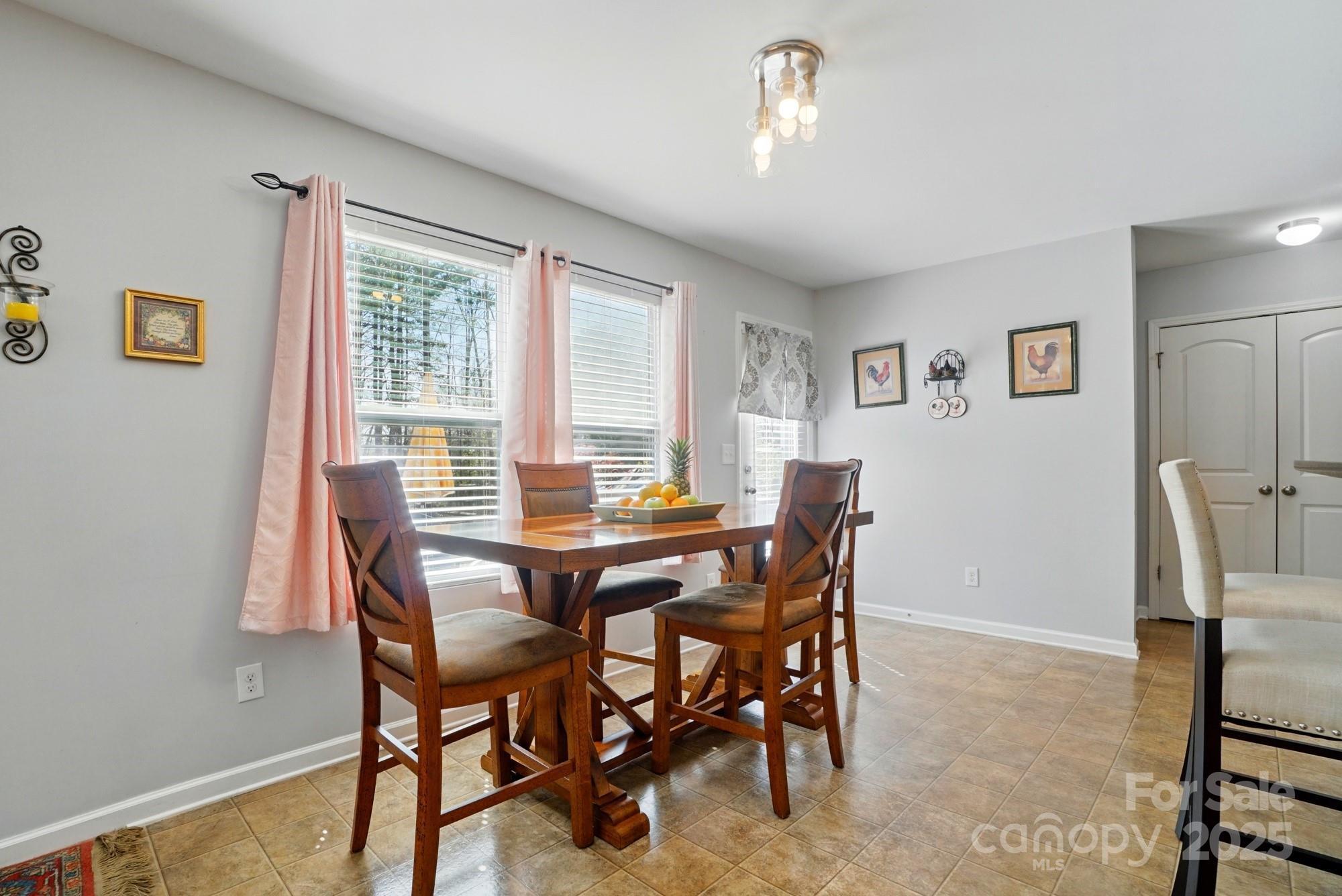 3272 Saddlebrook Drive — Midland