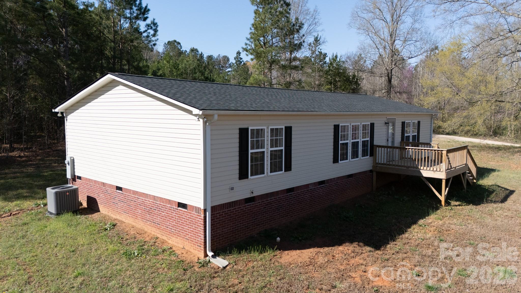 348 John Thrift Road — York
