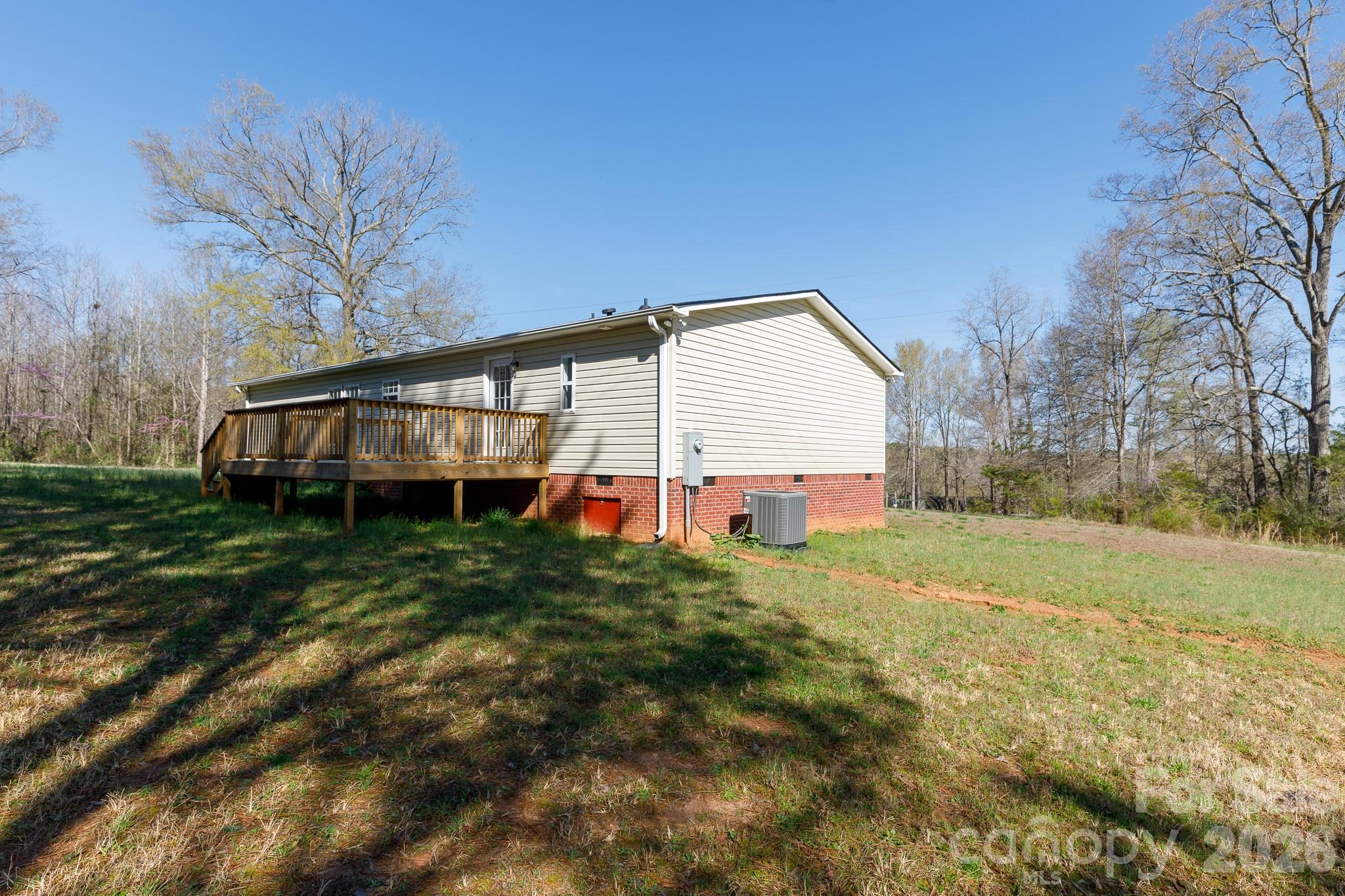 348 John Thrift Road — York