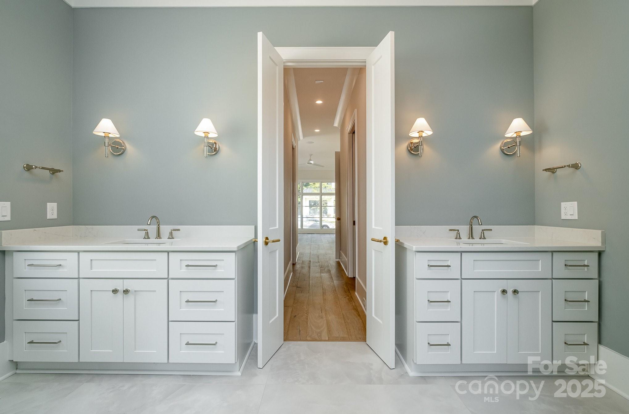 2922 Sharon View Road #C — Charlotte