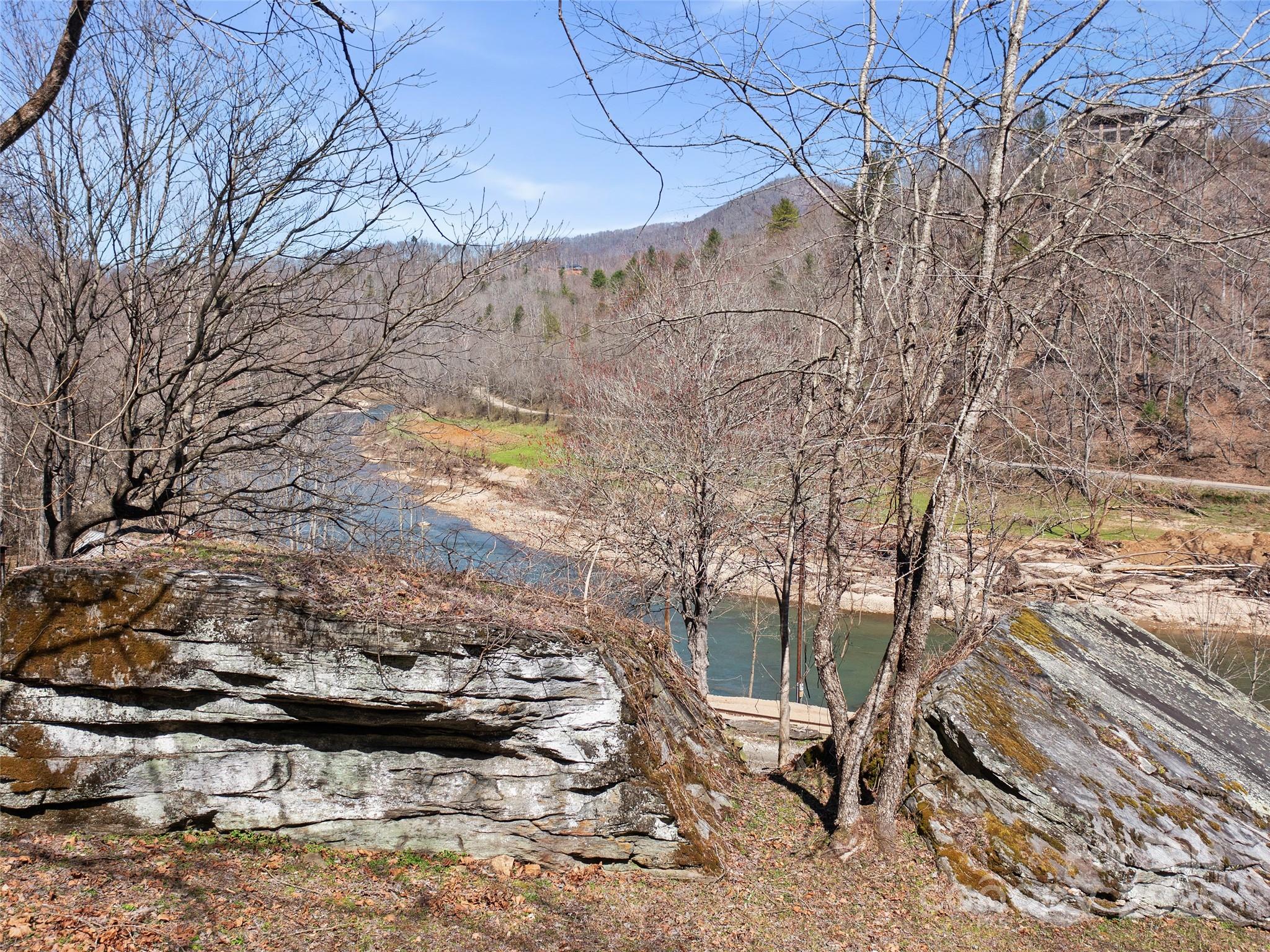 427 Johnson Cemetery Road — Bakersville