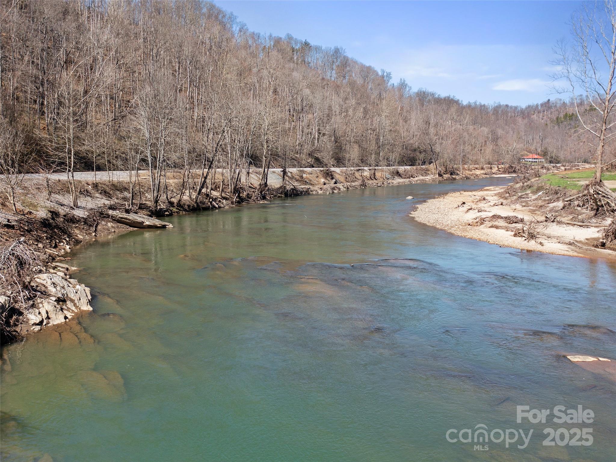 427 Johnson Cemetery Road — Bakersville