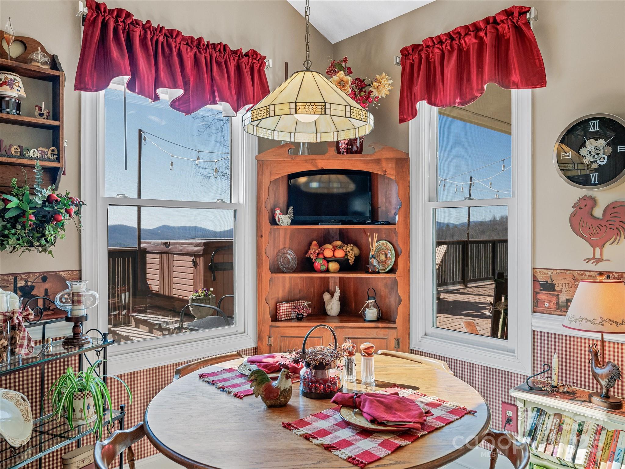 288 Hawks Point Drive — Zirconia