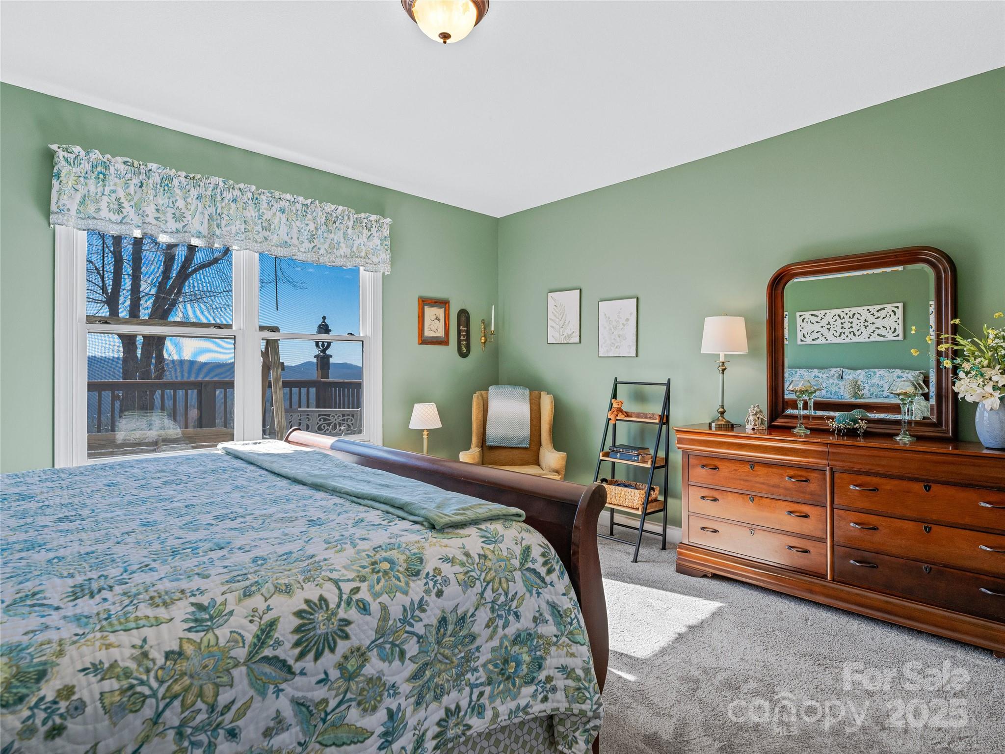 288 Hawks Point Drive — Zirconia