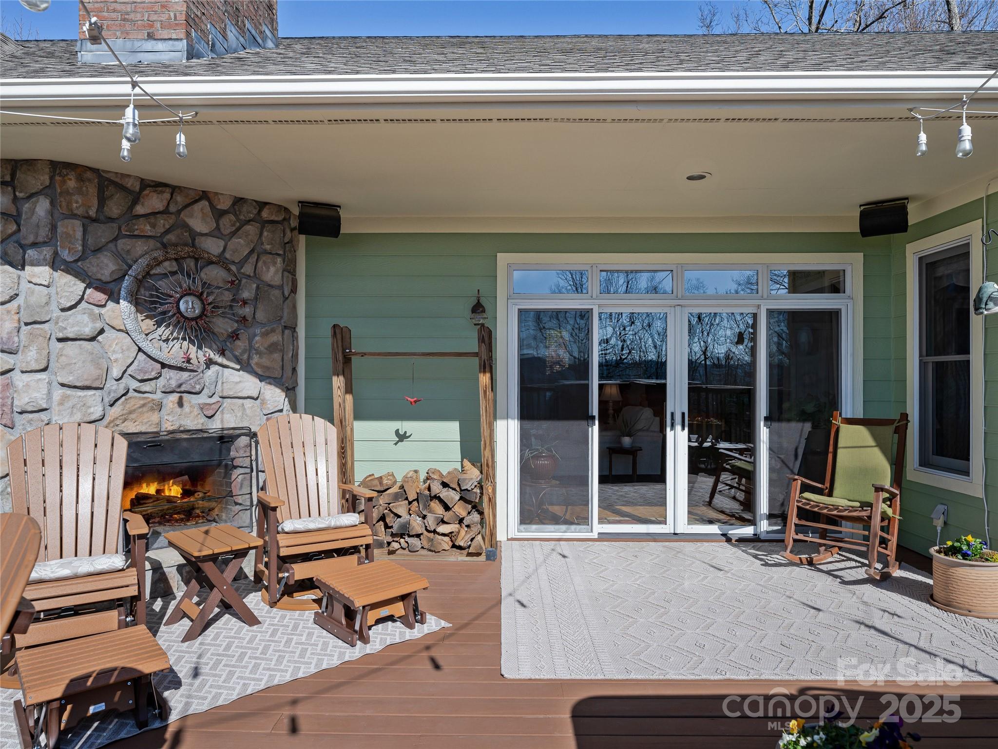 288 Hawks Point Drive — Zirconia