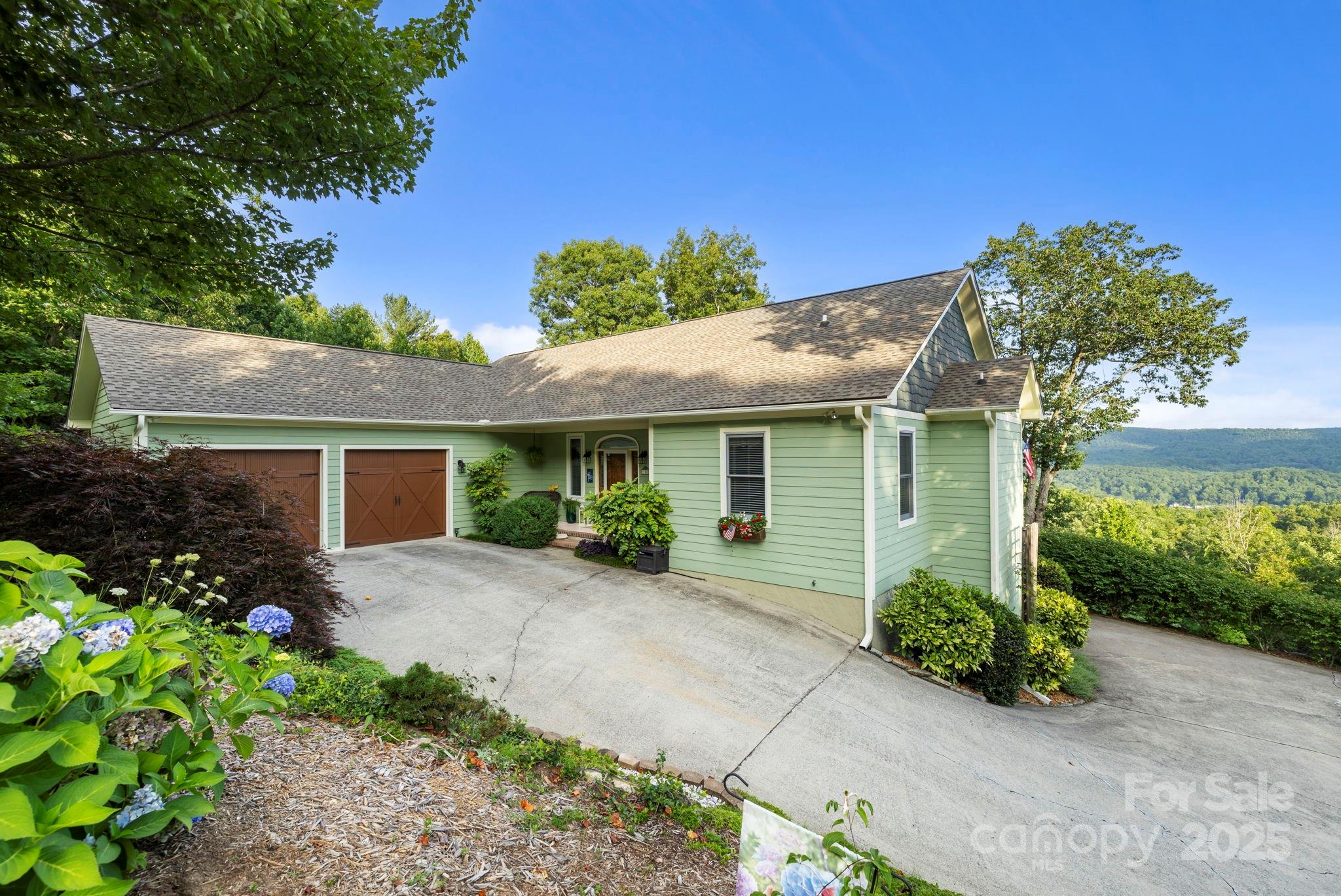 288 Hawks Point Drive — Zirconia
