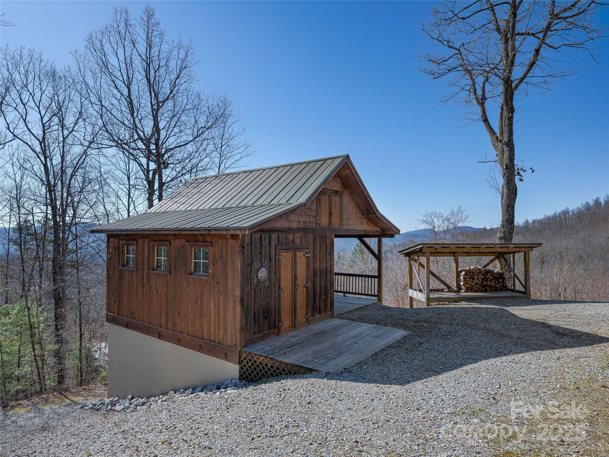 288 Hawks Point Drive — Zirconia