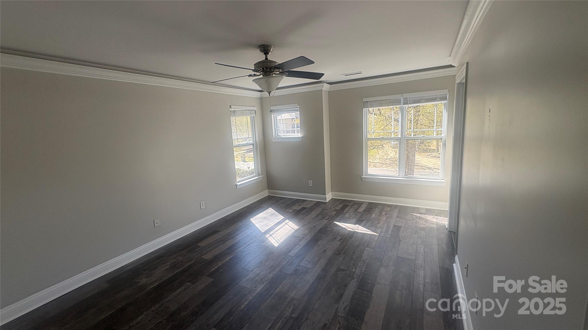 1134 Riverside Drive — Charlotte