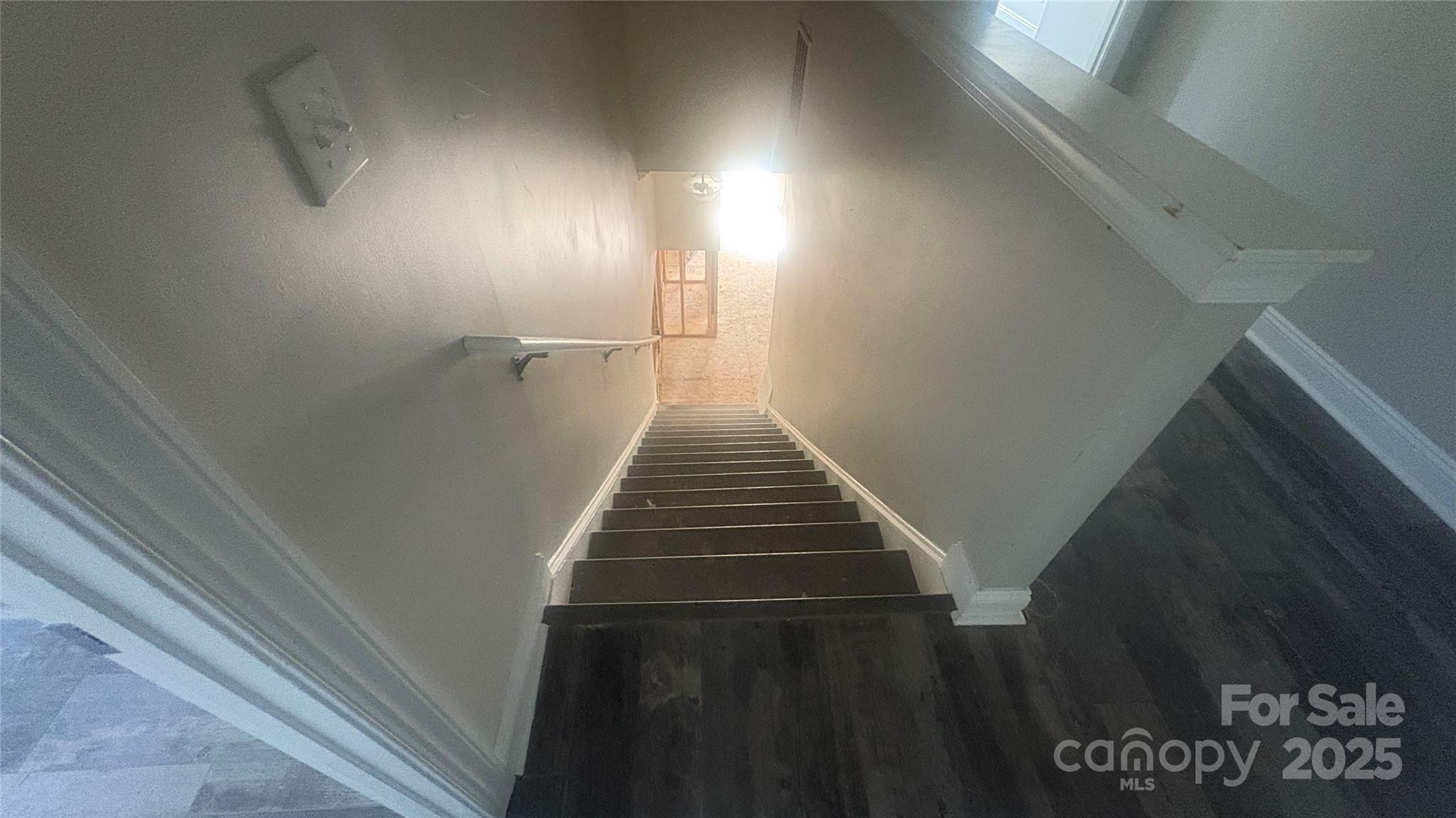 1134 Riverside Drive — Charlotte