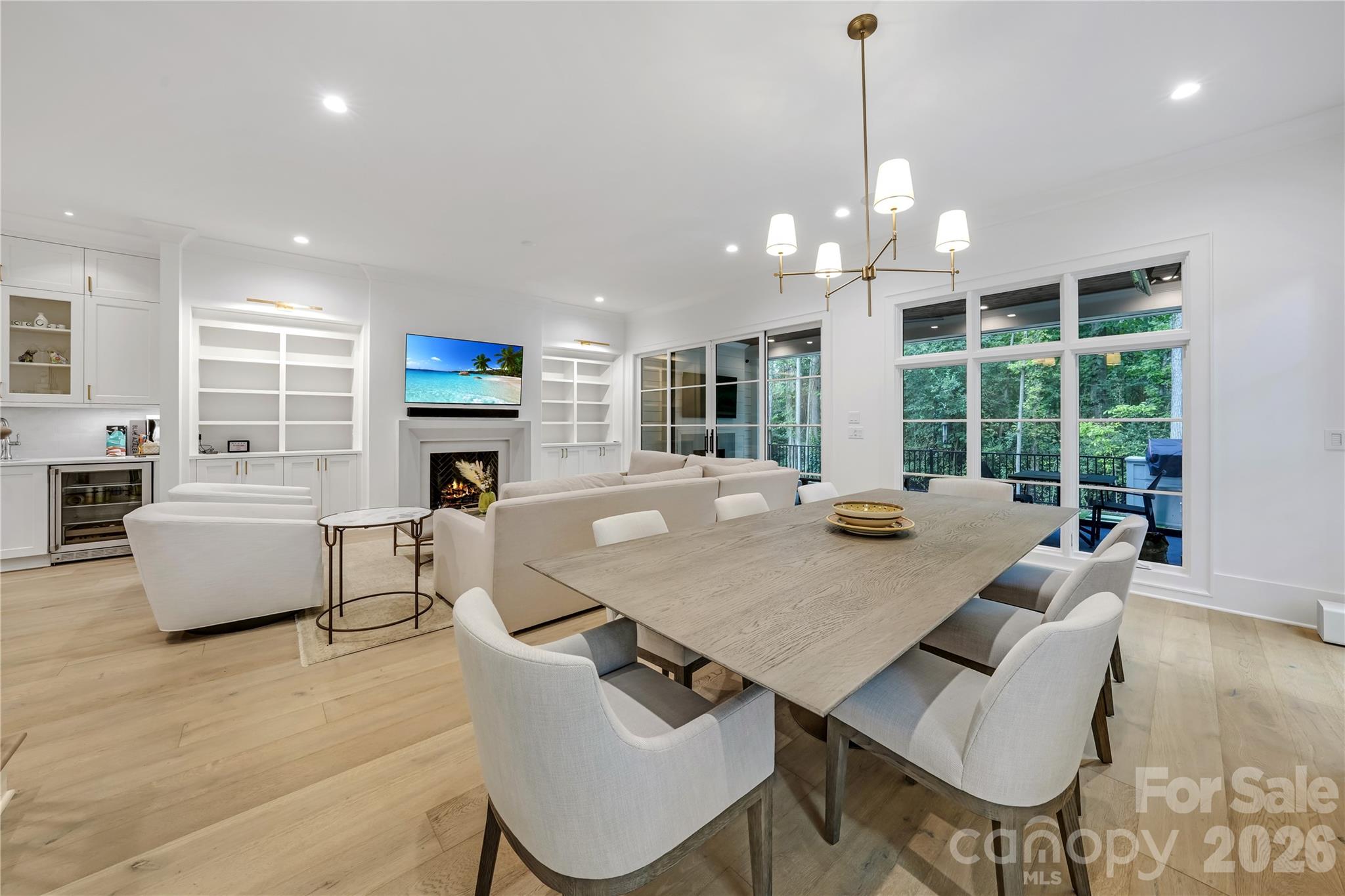 3142 Providence Road #1B — Charlotte