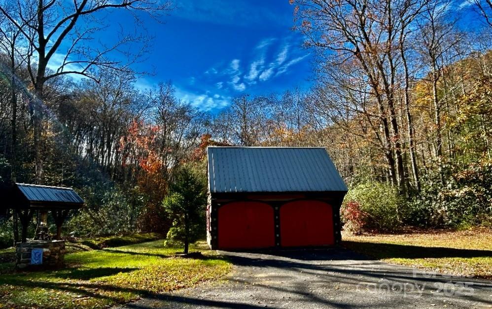 7810 Little Snowbird Road — Robbinsville