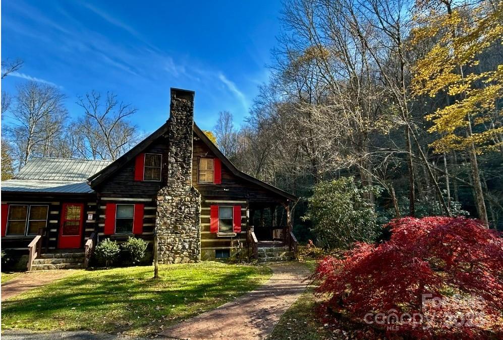 7810 Little Snowbird Road — Robbinsville